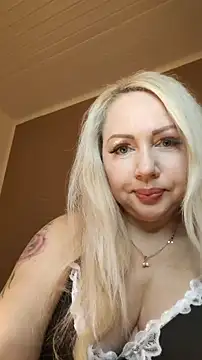 MarinaMargo online show from November 2025 08:51:01 PM