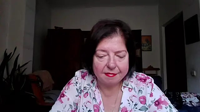 Violet Pulse online show from October 2025 10:51:01 AM