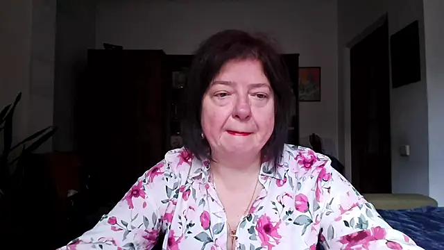 Violet Pulse online show from April 2026 08:14:01 AM