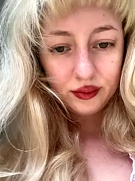 RonnieKiss online show from December 2025 03:55:02 AM