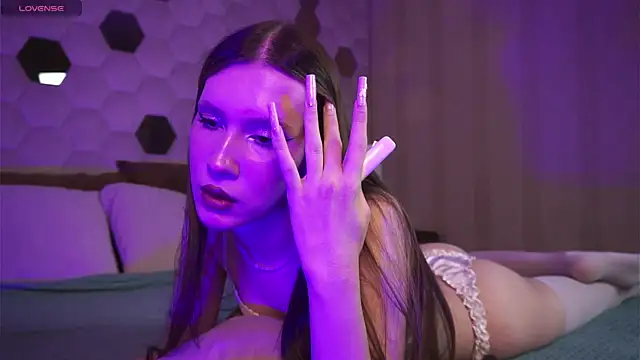 babyy gloria online show from February 2026 04:04:02 PM