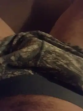 Snapshot of DarkOven chatting on December 2025 11:55:02 PM DarkOven online show from December 2025 11:55:02 PM