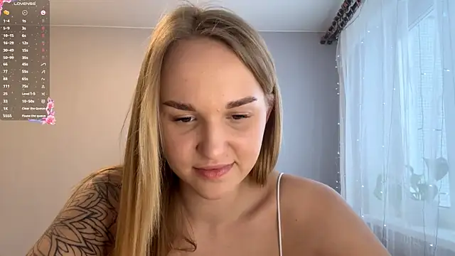 TanekaBoitel online show from January 2026 12:43:01 PM