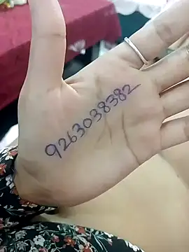 JassiKumari02 online show from October 2025 06:13:02 AM