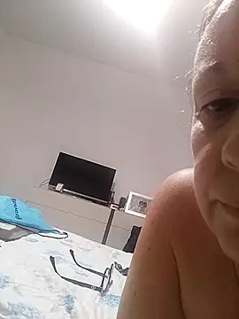 Snapshot of lamilf77 chatting on October 2025 01:56:02 PM lamilf77 online show from October 2025 01:56:02 PM