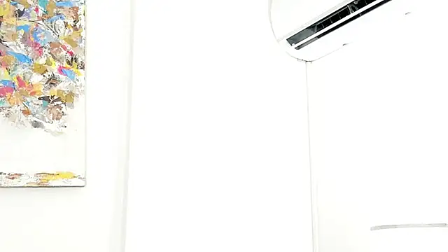 Little liam online show from November 2025 05:32:02 AM