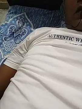 ROXX121 online show from October 2025 11:57:01 PM