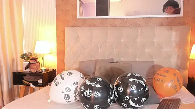 liam twiink online show from October 2025 08:10:01 PM