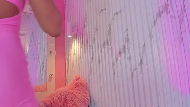 Missdionne curly online show from November 2025 11:36:02 AM