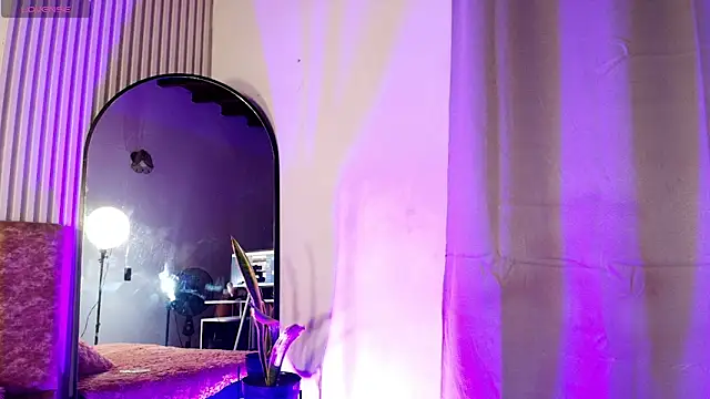 Missdionne curly online show from March 2026 10:59:01 AM