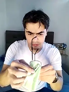 Mason grey online show from November 2025 06:10:02 PM