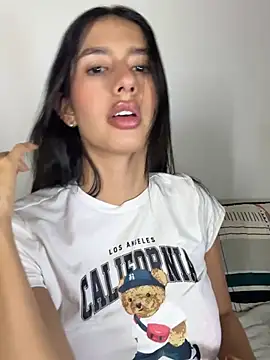 Julieta Duque online show from July 2026 03:48:02 AM