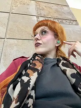 tacodeluxxxe online show from May 2026 01:19:01 PM