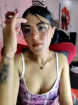 ValeNiitaLuv online show from February 2026 01:54:01 AM