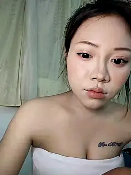 Snapshot of -Bianca- chatting on September 2025 03:25:01 PM -Bianca- online show from September 2025 03:25:01 PM