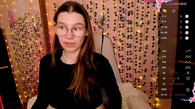 LinaBlossom  online show from February 2026 07:53:02 AM