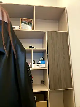 YY-27 online show from January 2026 02:19:02 PM