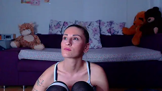 Snapshot of CassieSpell chatting on April 2026 08:50:02 PM CassieSpell online show from April 2026 08:50:02 PM