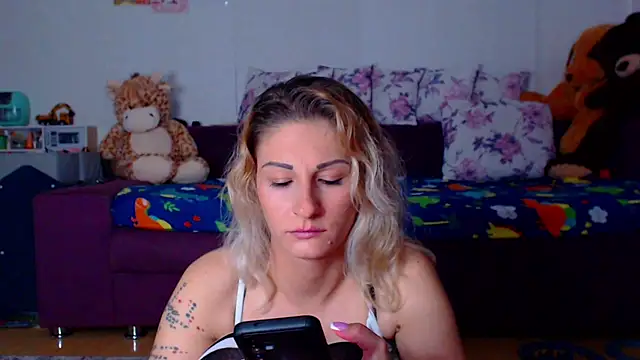Snapshot of CassieSpell chatting on April 2026 08:57:02 PM CassieSpell online show from April 2026 08:57:02 PM