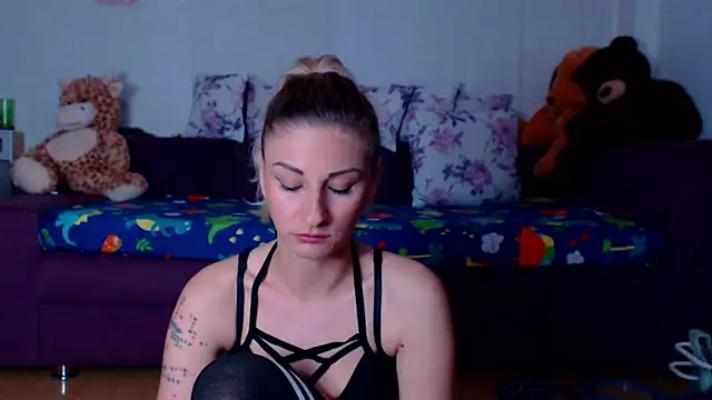 Snapshot of CassieSpell chatting on May 2026 08:36:02 PM CassieSpell online show from May 2026 08:36:02 PM