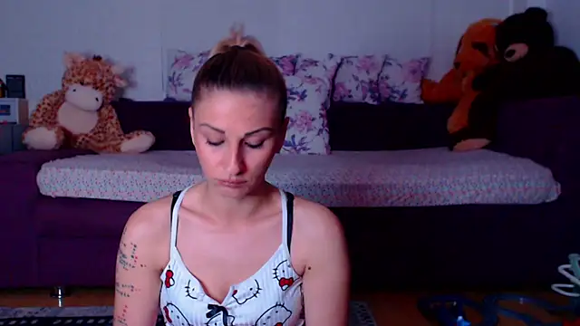 Snapshot of CassieSpell chatting on May 2026 08:39:01 PM CassieSpell online show from May 2026 08:39:01 PM