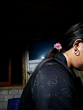 diamond-- online show from October 2025 10:18:02 PM