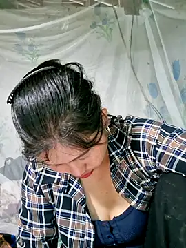 Snapshot of diamond-- chatting on July 2026 12:17:01 AM diamond-- online show from July 2026 12:17:01 AM