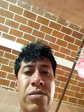 Snapshot of Carlos27hot chatting on November 2025 09:24:02 PM Carlos27hot online show from November 2025 09:24:02 PM