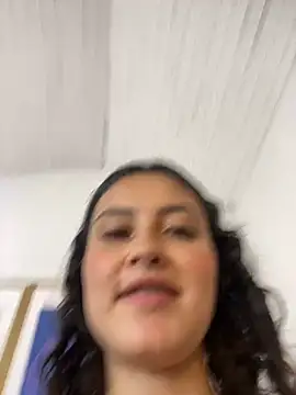 Camila Nyx online show from January 2026 01:05:01 PM