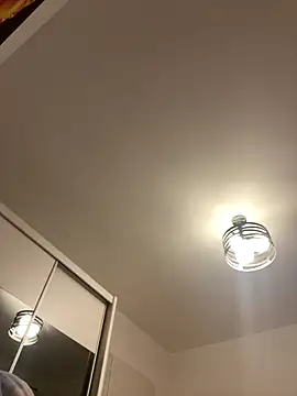 Giullyaxx online show from September 2025 10:44:01 PM