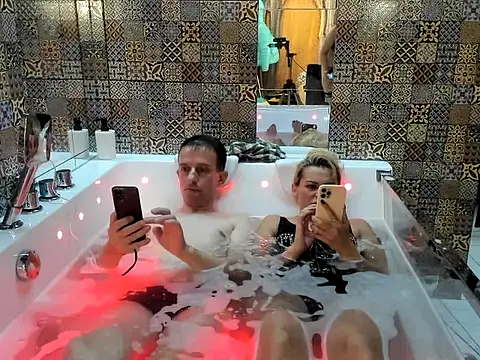 dwarazyM online show from September 2025 08:25:02 PM