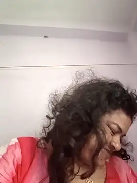 Deborbhavi222 online show from February 2026 04:57:01 AM