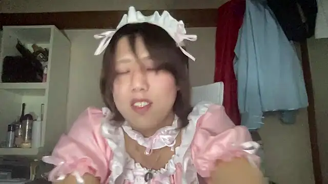 nuu1 221 online show from September 2025 07:19:02 PM