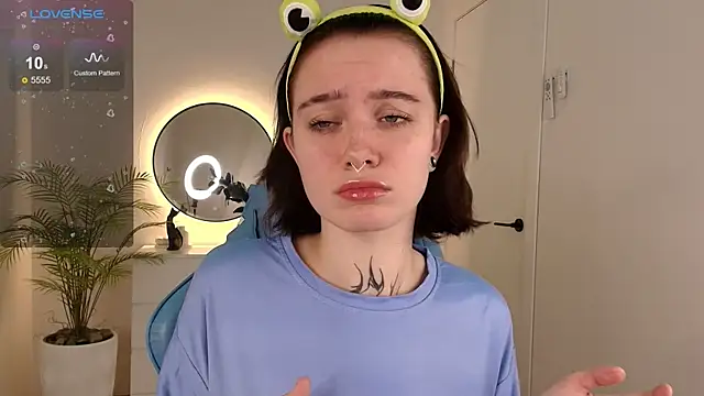 Elastikisss online show from November 2025 02:10:01 AM