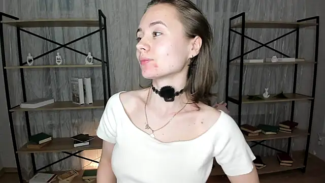 Snapshot of Crysta1Eva_ chatting on June 2026 07:30:02 PM Crysta1Eva online show from June 2026 07:30:02 PM