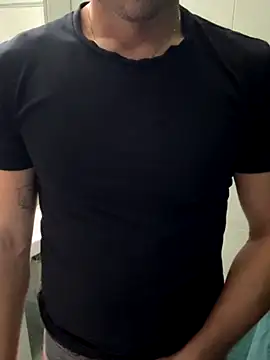 giovan2020 online show from October 2025 01:46:02 PM