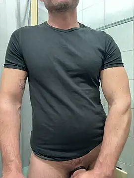 giovan2020 online show from March 2026 04:18:01 PM