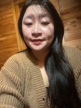 Snapshot of violet-00 chatting on February 2026 01:34:02 AM violet-00 online show from February 2026 01:34:02 AM