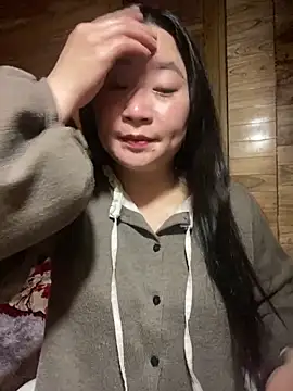 Snapshot of violet-00 chatting on February 2026 11:11:02 AM violet-00 online show from February 2026 11:11:02 AM