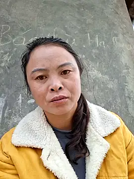 Snapshot of xuxulovezz chatting on November 2025 12:44:01 AM xuxulovezz online show from November 2025 12:44:01 AM