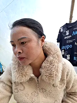 Snapshot of xuxulovezz chatting on December 2025 01:23:02 AM xuxulovezz online show from December 2025 01:23:02 AM