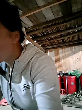 Snapshot of xuxulovezz chatting on March 2026 12:13:02 AM xuxulovezz online show from March 2026 12:13:02 AM