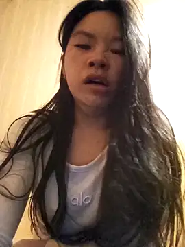 Snapshot of Suny_babyy chatting on April 2026 11:11:01 PM Suny babyy online show from April 2026 11:11:01 PM