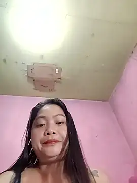 Snapshot of radiantbloom chatting on January 2026 10:39:01 AM radiantbloom online show from January 2026 10:39:01 AM