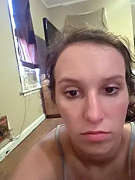 brunettebabexo3 online show from October 2025 09:15:02 PM