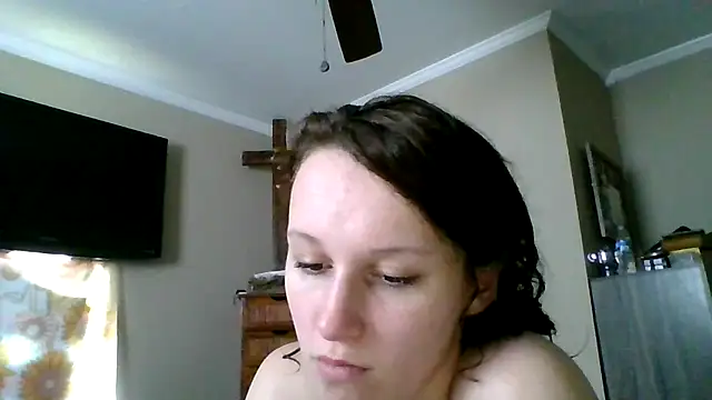 Snapshot of brunettebabexo3 chatting on March 2026 06:47:01 PM brunettebabexo3 online show from March 2026 06:47:01 PM