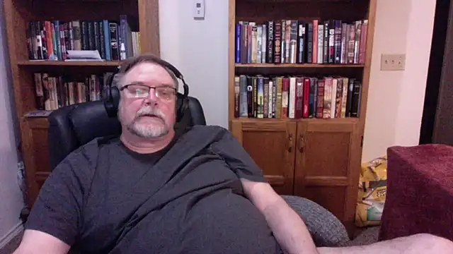 Vinyl22xh online show from March 2026 12:39:02 AM