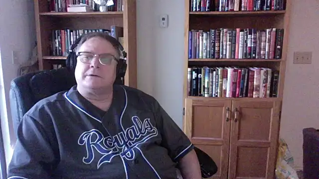 Snapshot of Vinyl22@xh chatting on July 2026 12:02:02 AM Vinyl22xh online show from July 2026 12:02:02 AM