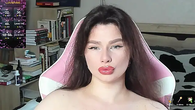 Snapshot of bbJ_one chatting on June 2026 08:39:01 AM bbJ one online show from June 2026 08:39:01 AM