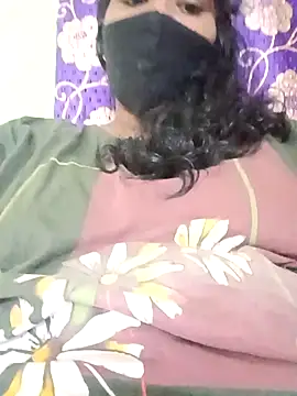 Snapshot of sowji_telugammai chatting on October 2025 05:25:02 PM sowji telugammai online show from October 2025 05:25:02 PM